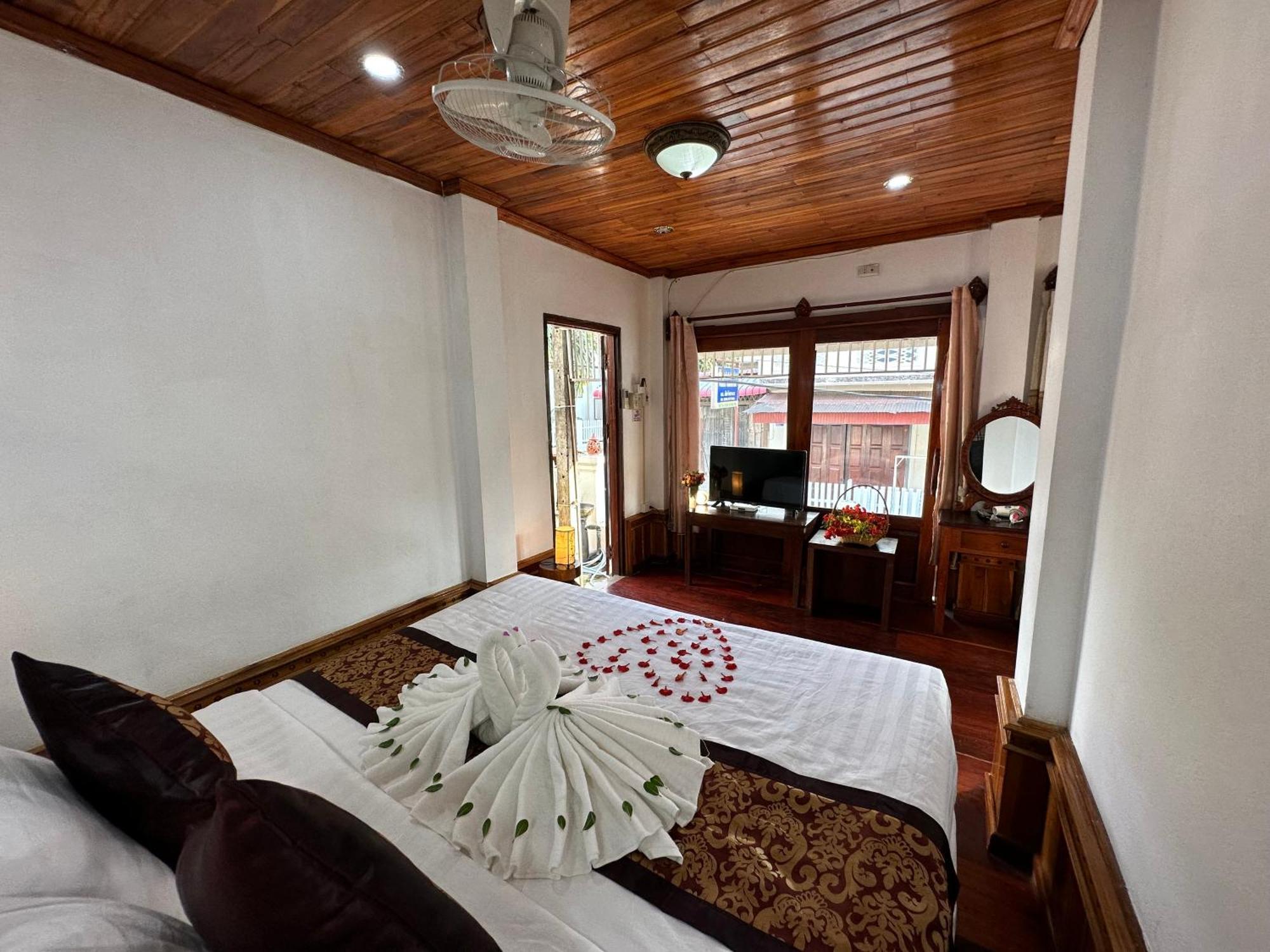Villa Thida Mekong Riverside Luang Prabang Room photo